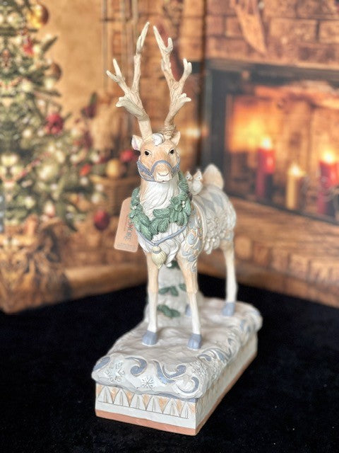 JIM SHORE HWC WHITE WOODLAND REINDEER CENTREPIECE 6008870