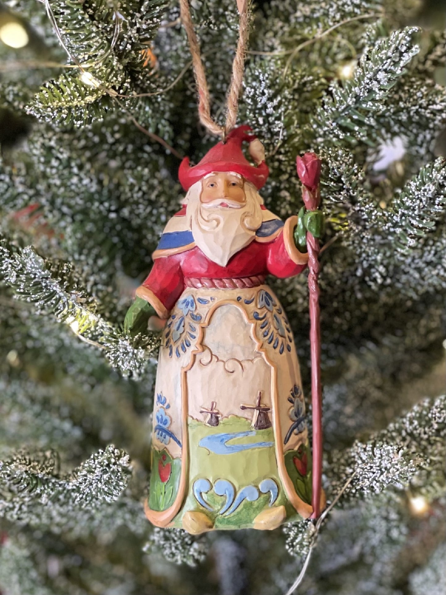 JIM SHORE HWC DUTCH SANTA HANGING ORNAMENT 4034400
