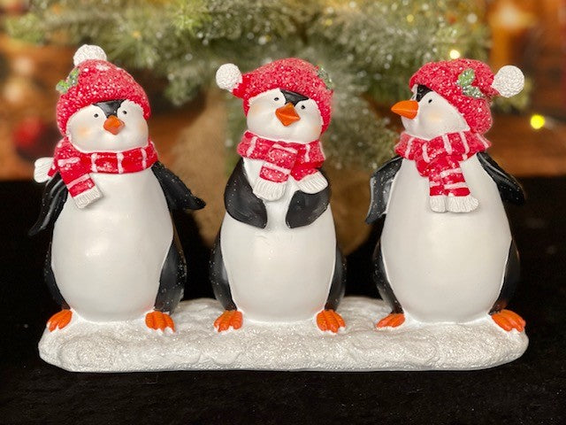 THREE PENGUINS JUST CHILLING 4109893