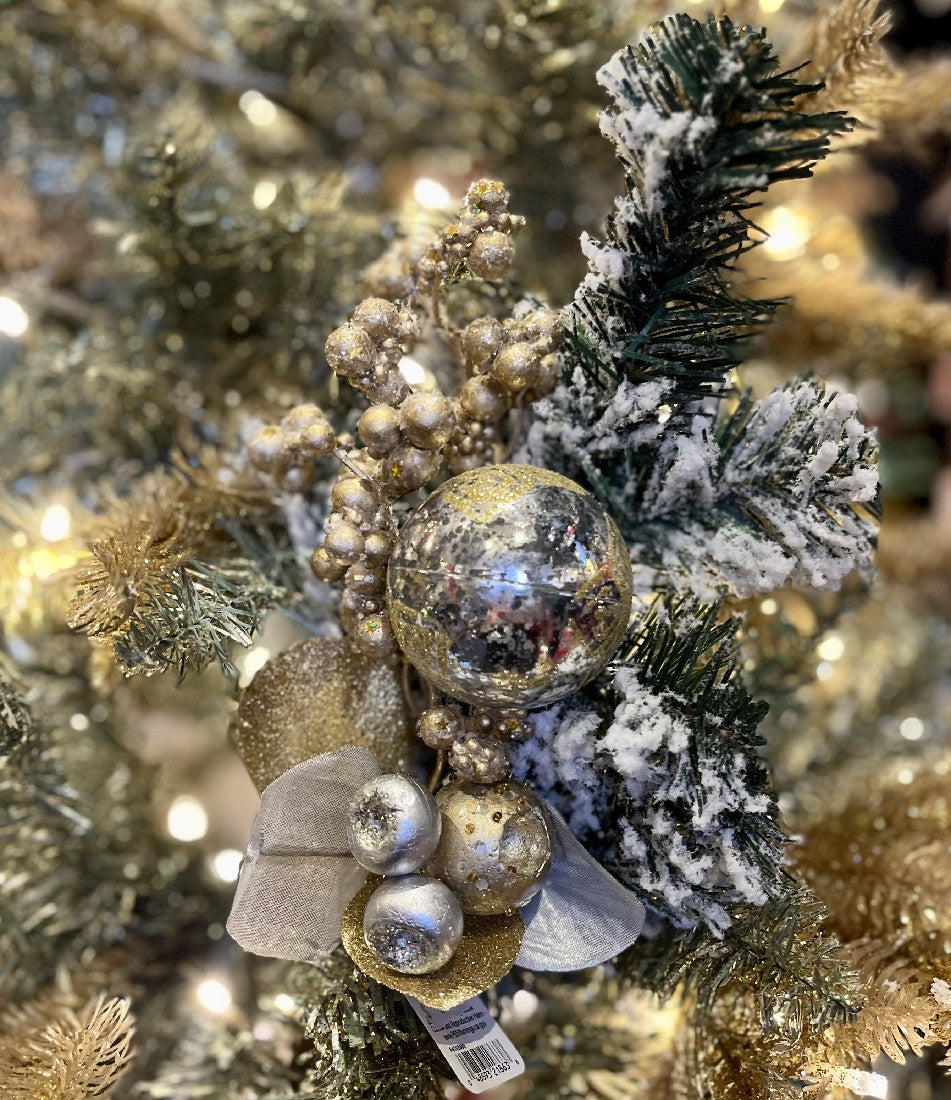 SNOWY PICK WITH MIXED GOLD BERRY 16 INCH F4102489