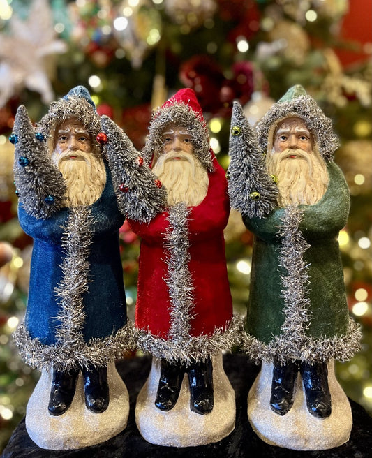 GREEN VELVET BELSNICKLE SANTA 4219116