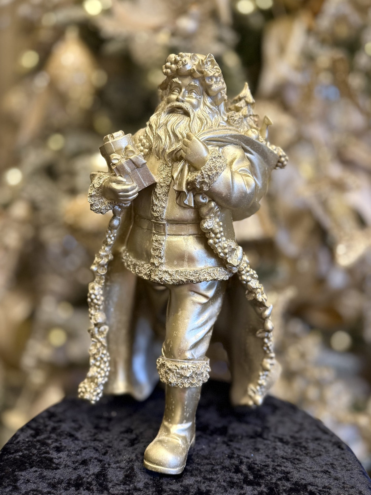 ENF 14 SANTA FRUIT TRIMMED 4612151