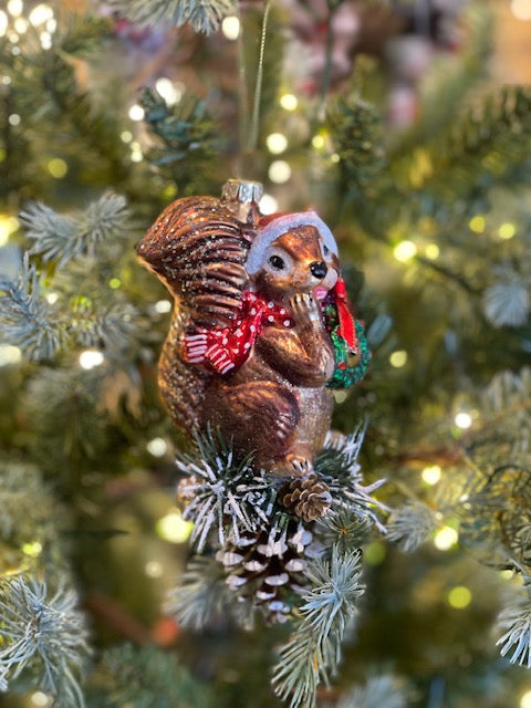 SQUIRREL WITH PINECONE GLASS HANGING ORNAMENT 4619165