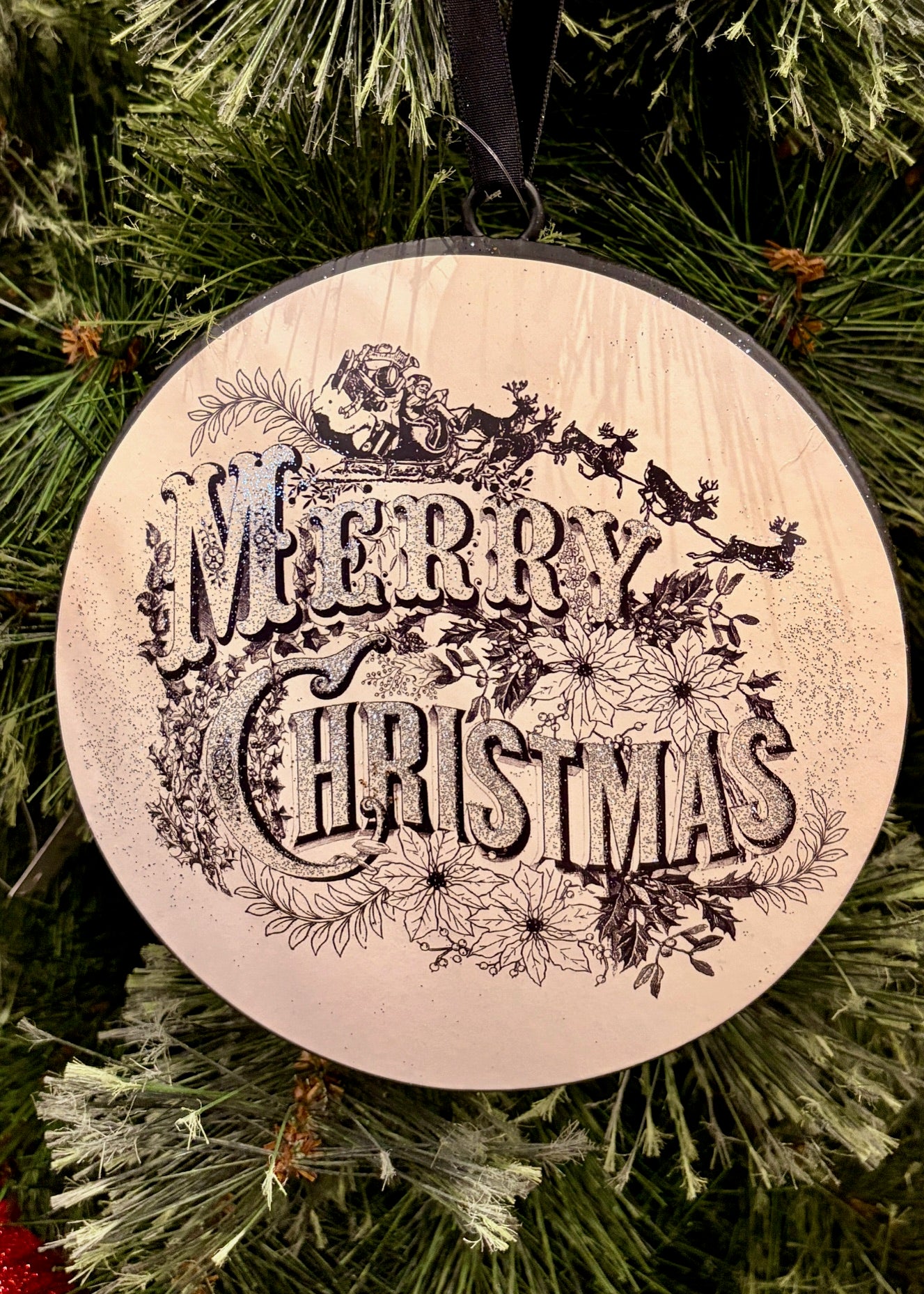 MERRY CHRISTMAS BLACK & WHITE DISC METAL ORNAMENT 4536523