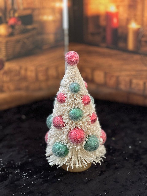 BETHANY LOWE SMALL WHITE BOTTLE BRUSH TREE WITH RED/GREEN BAUBLES LC0692