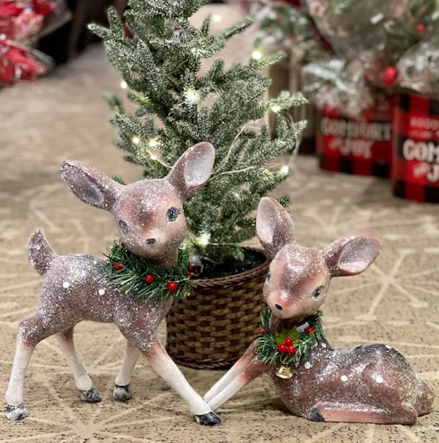 VINTAGE REINDEER WITH WREATH PAIR 12INCH 4212557