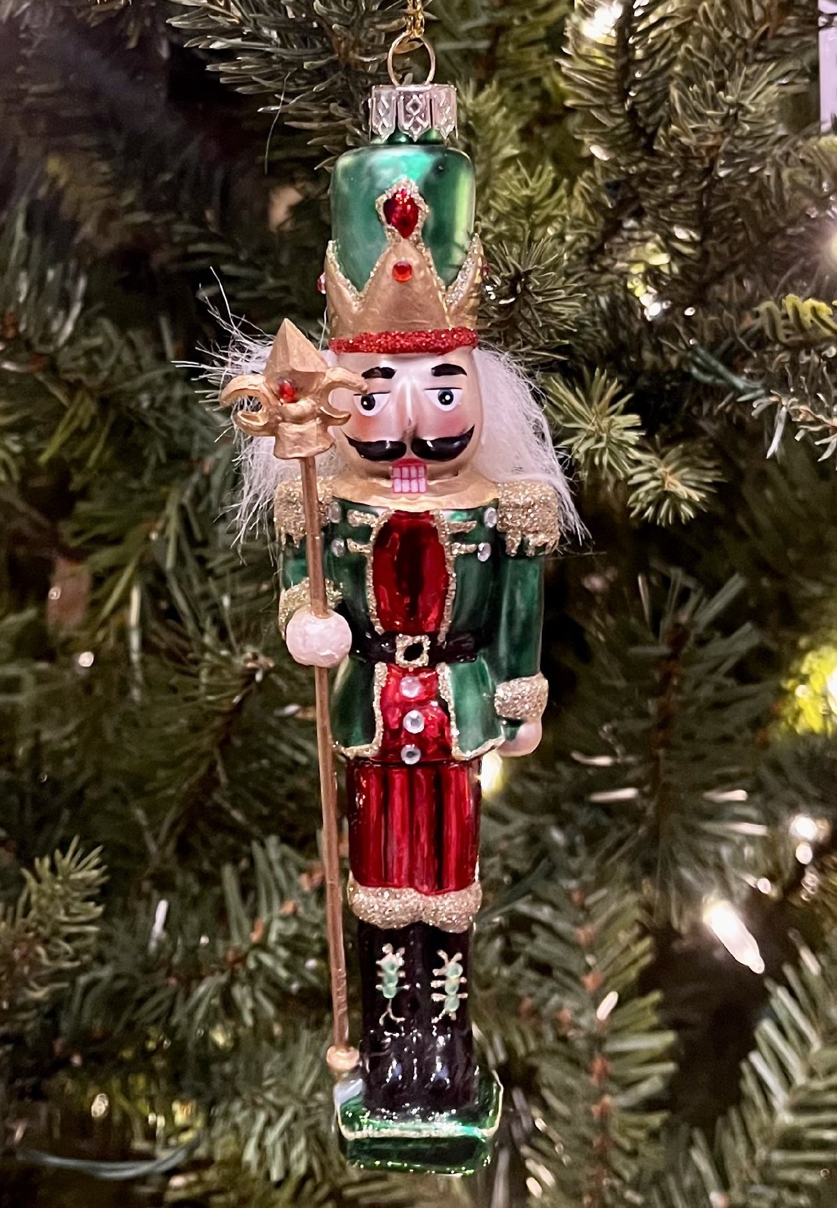 GREEN NUTCRACKER GLASS HANGING ORNAMENT 4019191