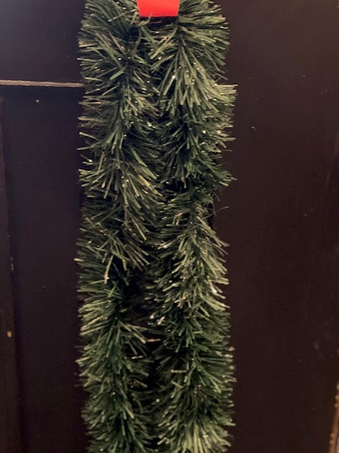 FAUX SPRUCE GREEN TINSEL 2.5 METRE