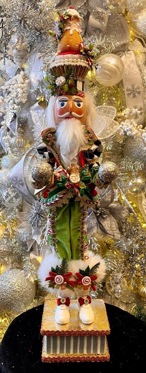 MARK ROBERTS GINGERBREAD NUTCRACKER 26 INCH 51-58992