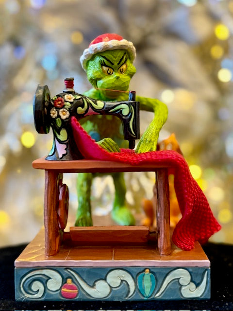 JIM SHORE GRINCH SEWIMG SANTA SUIT 6017059