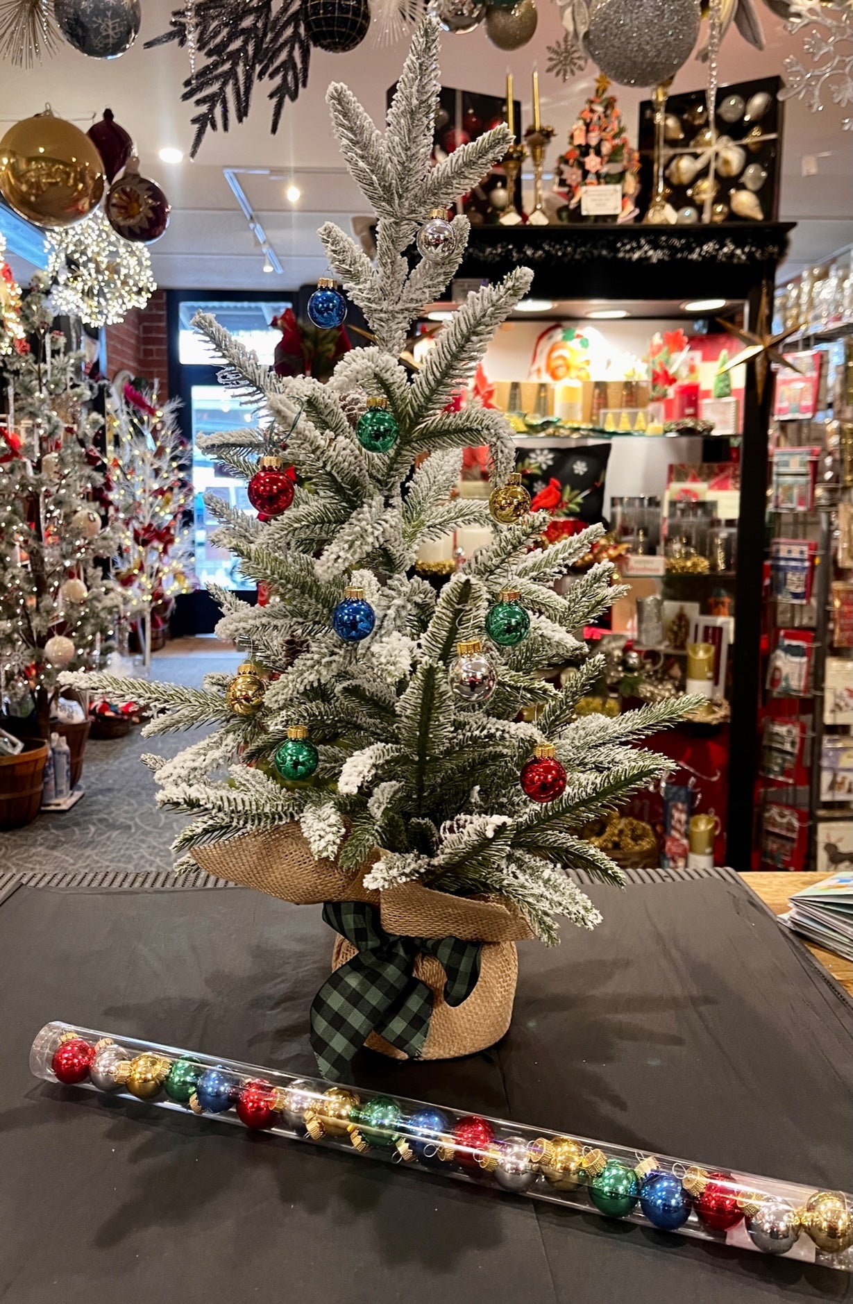 PACK OF 18 MINI MULTICOLOUR GLASS BAUBLES 24009