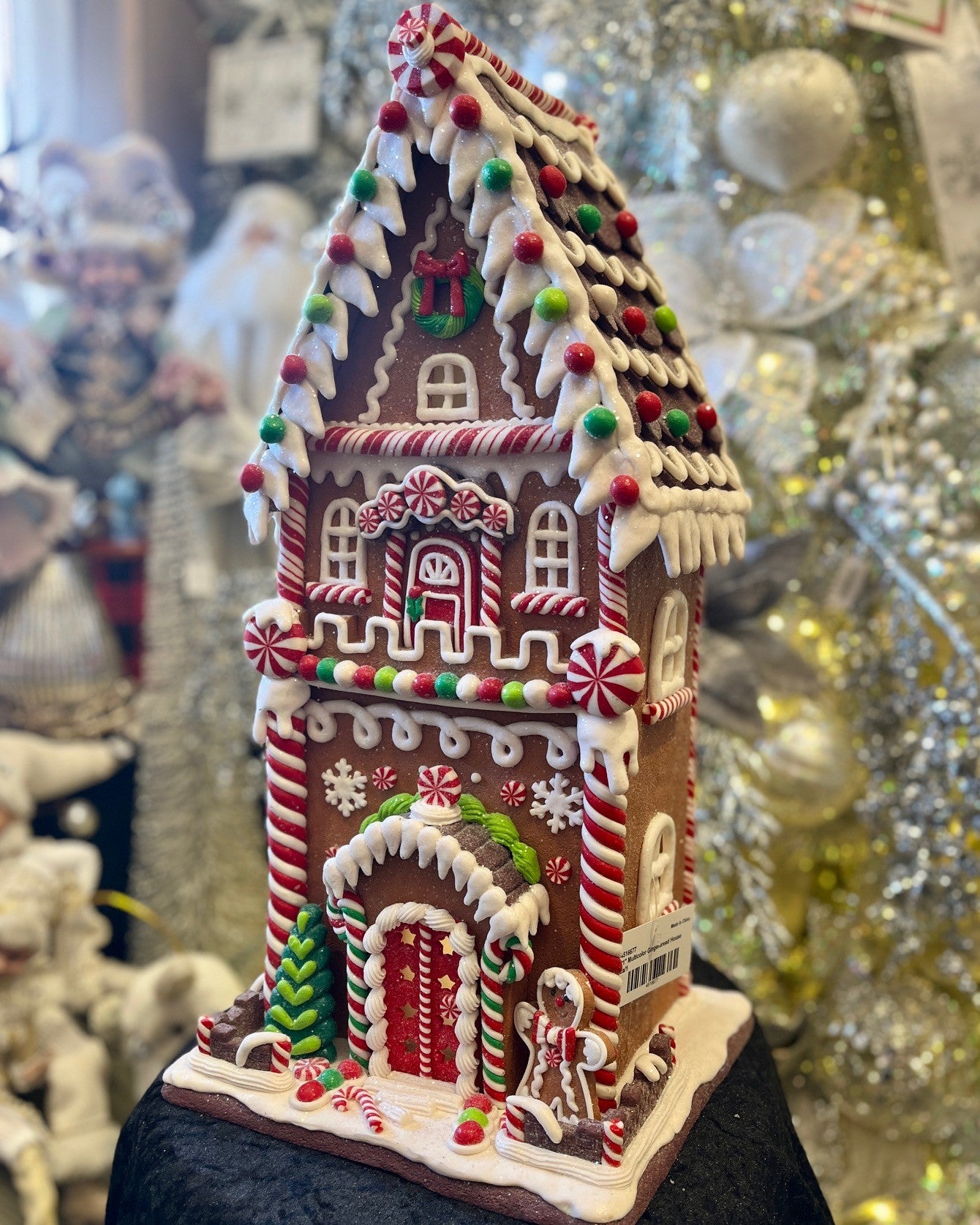 GINGERBREAD TWO STOREY HOUSE 4516677 – Making Spirits Bright