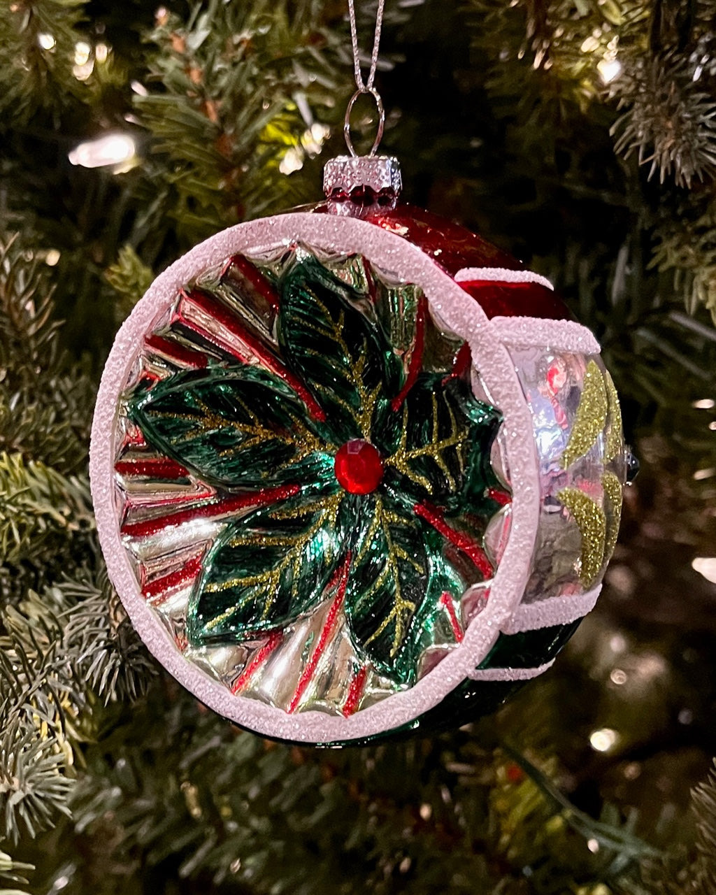 VINTAGE REFLECTOR ROUND FLOWER SILVER 3.75 INCH ORNAMENT 4524919