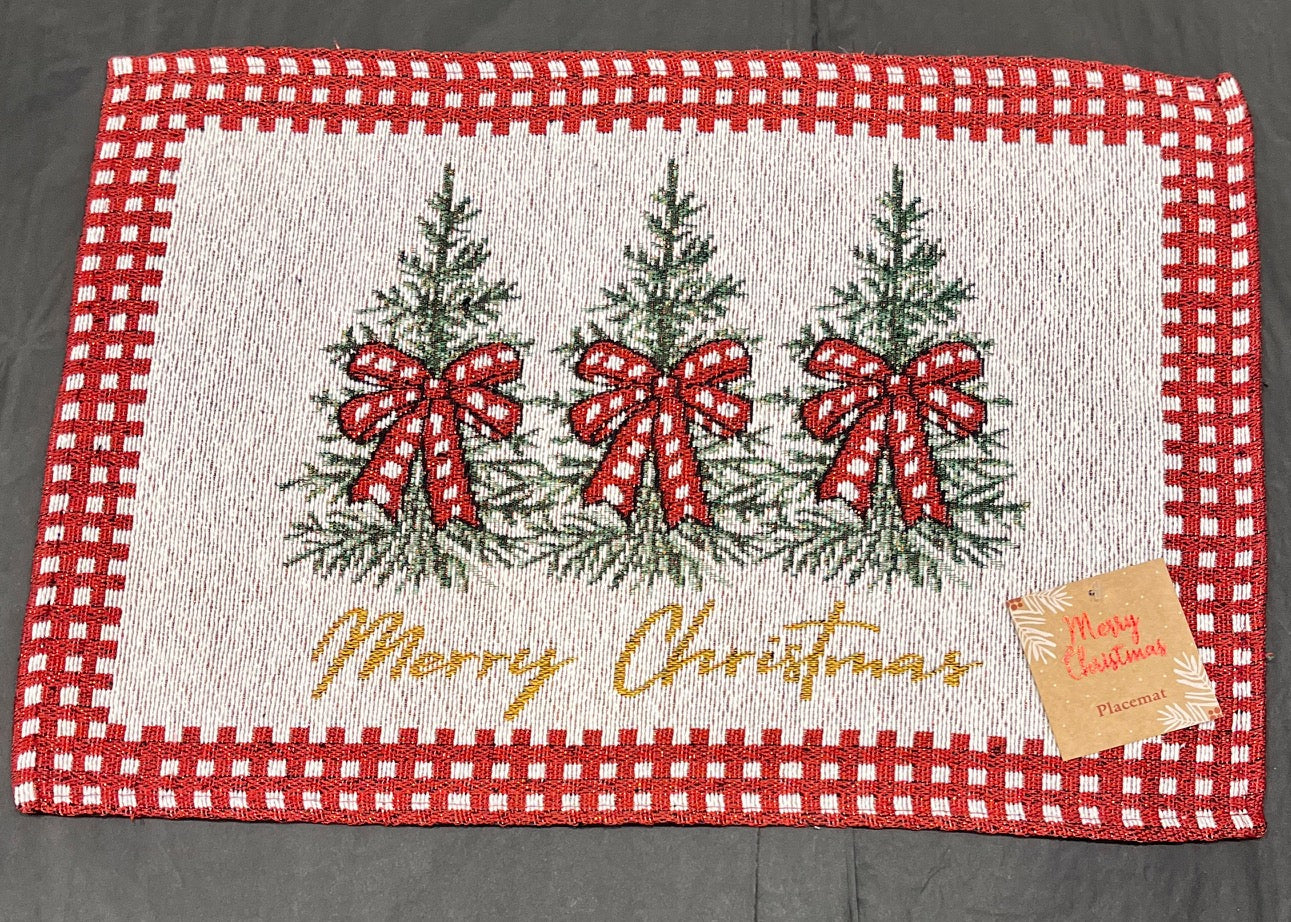 TREES WITH GINGHAM TAPESTRY PLACEMAT 174-P