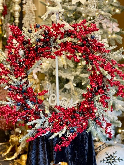 WILD BERRIES COUNTRY WREATH XA015A