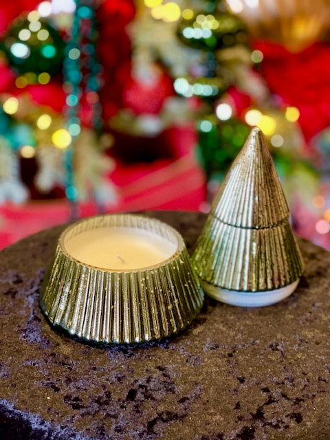 GREEN RIBBED TREE WAX CANDLE XM0211