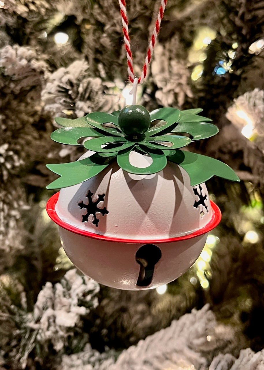 WHITE BELL WITH GREEN BOWS XM0666