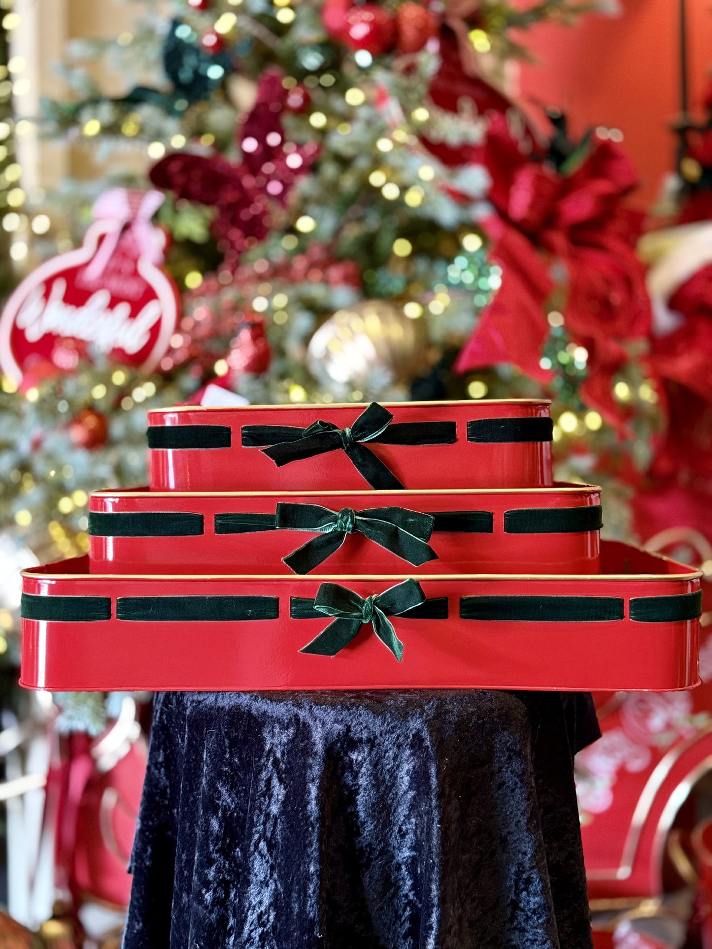 Medium Red Christmas Tray STZ021