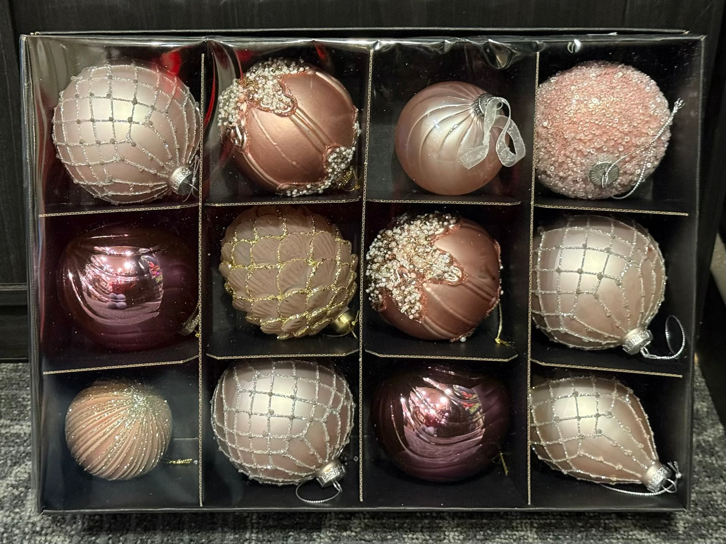 AMANDA'S ORNAMENT COLLECTION - PRETTY IN SOFT PINK