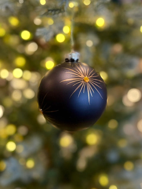 MATTE BLACK WITH BRONZE STAR ROUND GLASS HANGING ORNAMENT XM0456