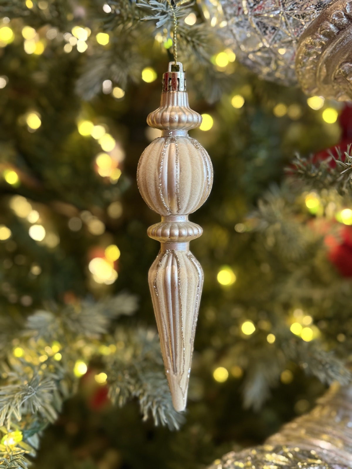 CHAMPAGNE SHATTERPROOF FINIAL ORNAMENT X466353
