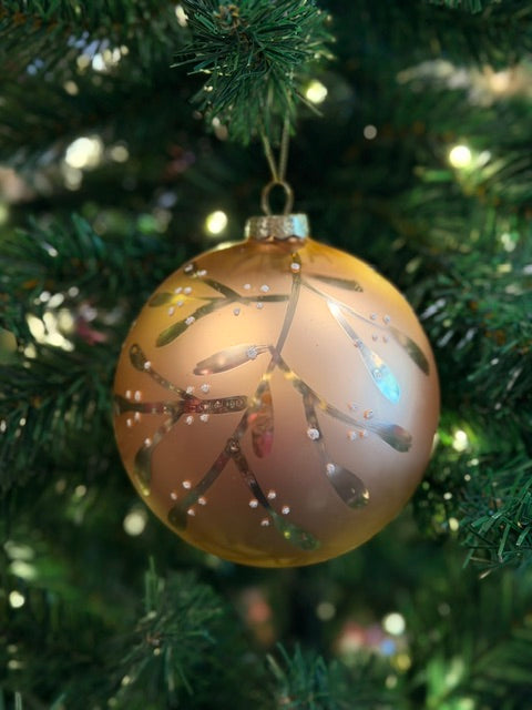 GOLD WITH BRANCH ROUND GLASS 12CM ORNAMENT X488737
