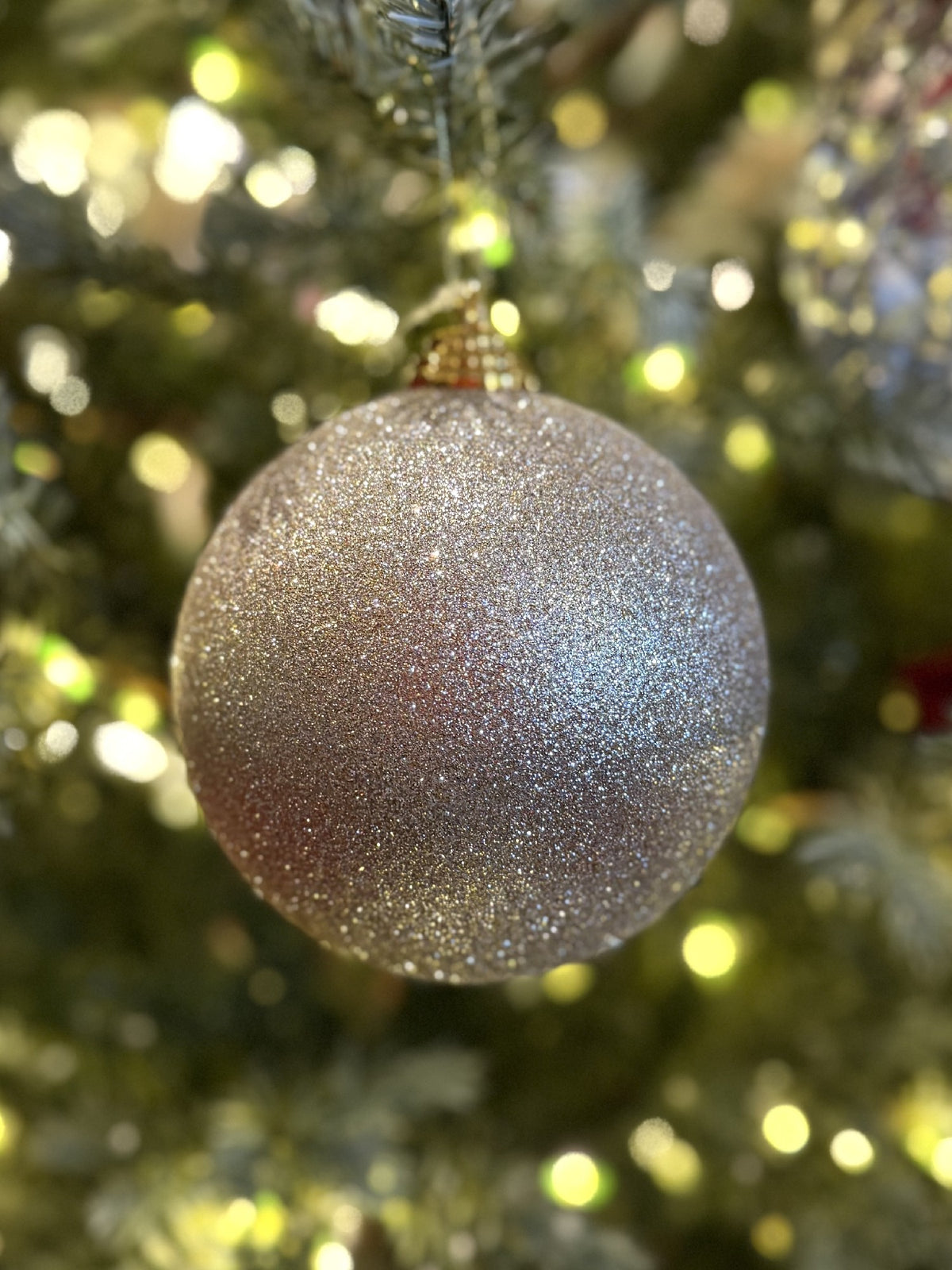 GLITTER CHAMPAGNE 12CM SHATTERPROOF BALL X467046