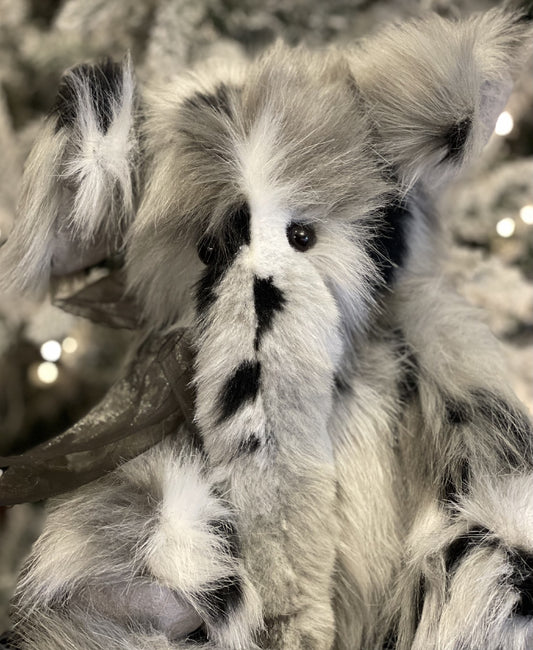 CHARLIE BEARS - EARL