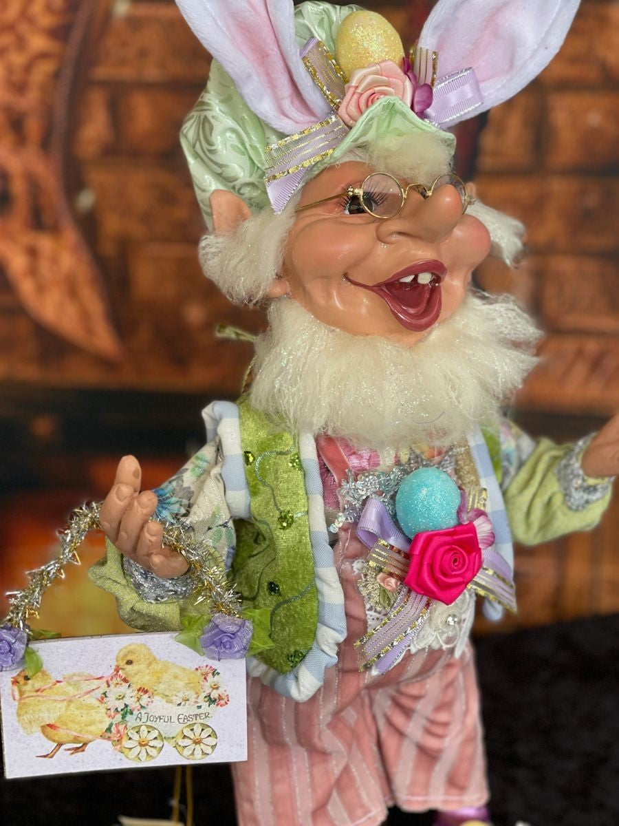 MARK ROBERTS MEDIUM EASTER ELF 51-05110