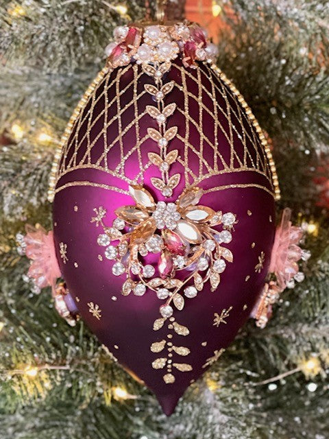 MARK ROBERTS -KINGS JEWELS - 7INCH PINK BURGUNDY EGG TEARDROP ORNAMENT 36-21478