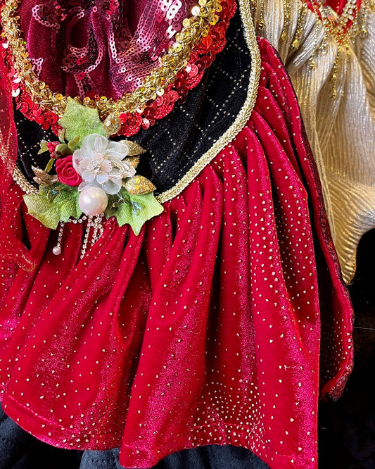 MARK ROBERTS - RUBY RED MRS CLAUS 51-58700