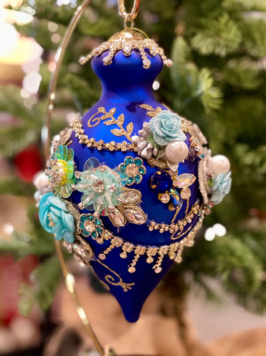 MARK ROBERTS KING'S JEWELS BLUE FANCY FINIAL 9 INCH ORNAMENT 36-54362