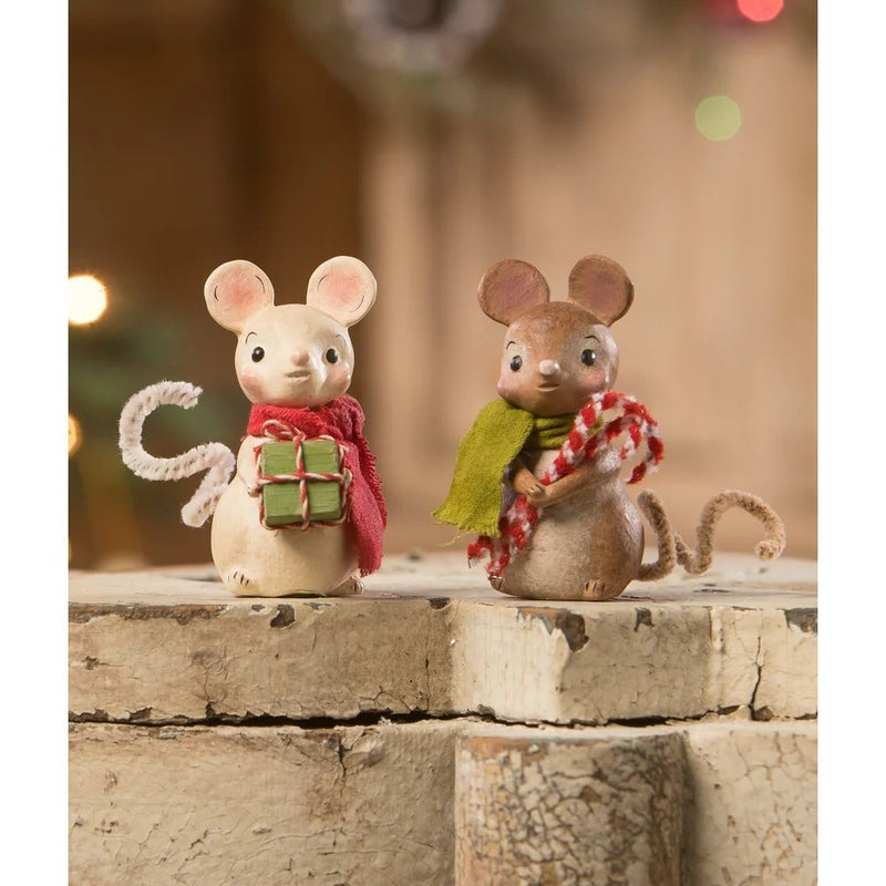 BETHANY LOWE - LITTLE MOUSE WITH CANDY CANES ML2103