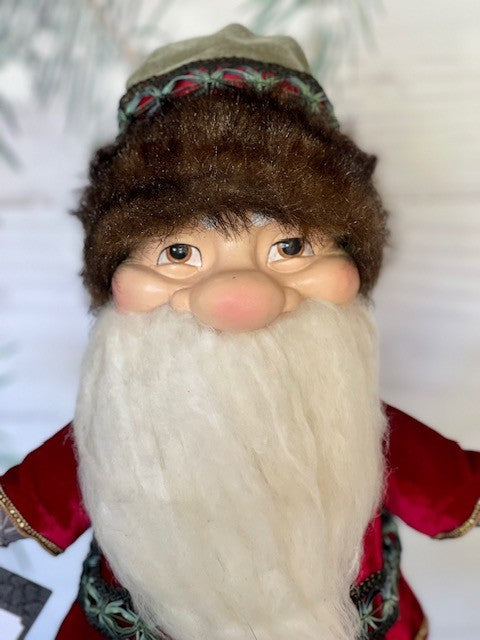 KATHERINE'S SANTA'S HIDEAWAY GNORBITT GNOME DOLL 28-128143