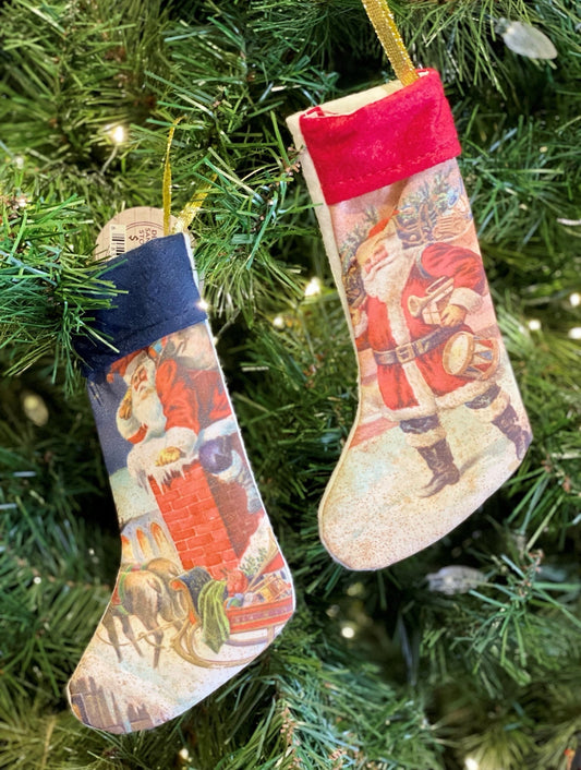 VINTAGE SANTA IN CHIMNEY BLUE STOCKING ORNAMENT