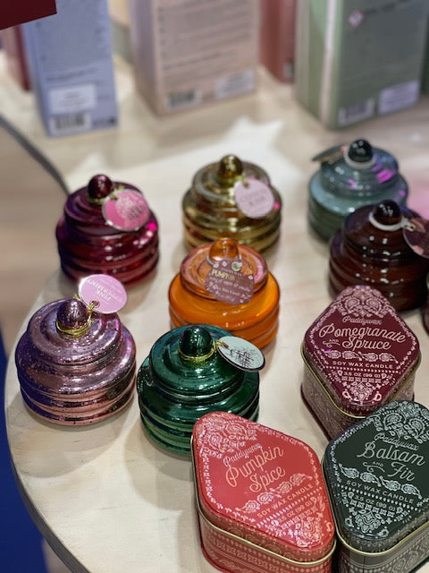 PADDYWAX - EMBOSSED DIAMOND TIN - PUMPKIN SPICE STN0302AU