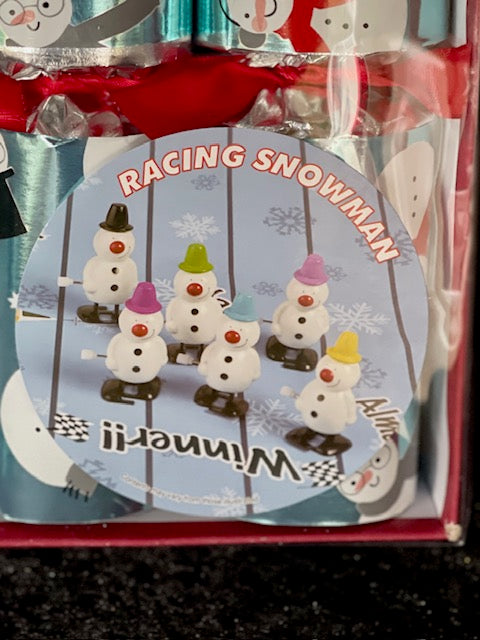 RACING SNOWMAN BOX OF 6 CHRISTMAS CRACKERS 72312RR
