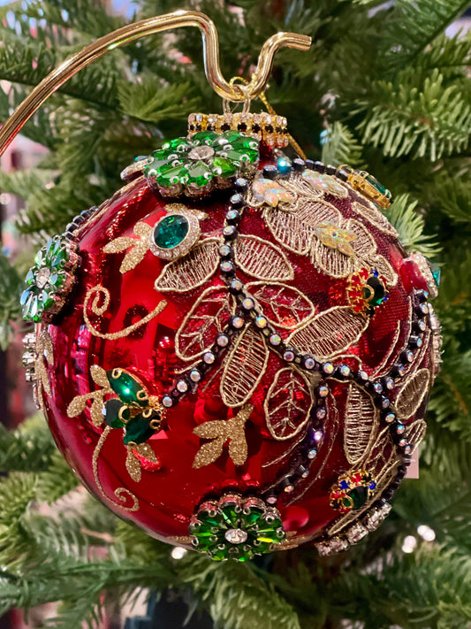 MARK ROBERTS KING'S JEWEL RED 5 INCH ROUND ORNAMENT 36-54354