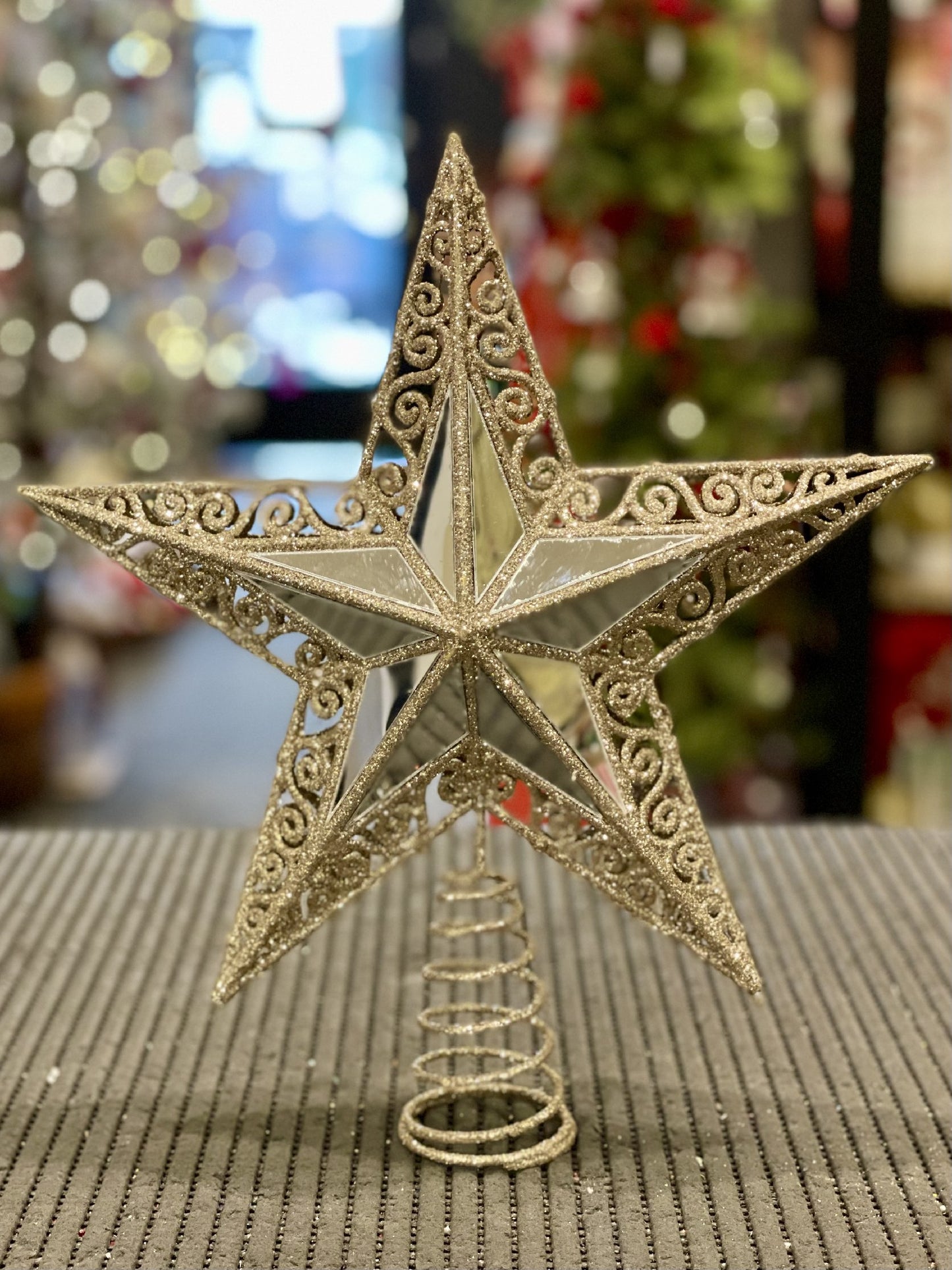 CHAMPAGNE FIVE POINT STAR TREE TOPPER XVLYTSG