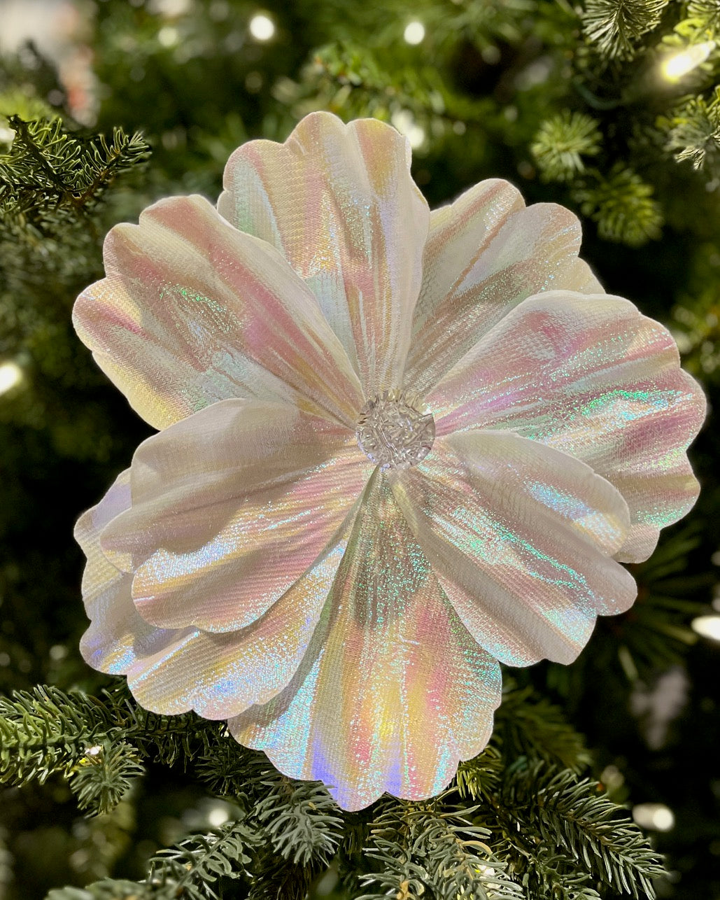 CLIP ON FABRIC MAGNOLIA IRRIDESCENT WHITE XDPBDCB