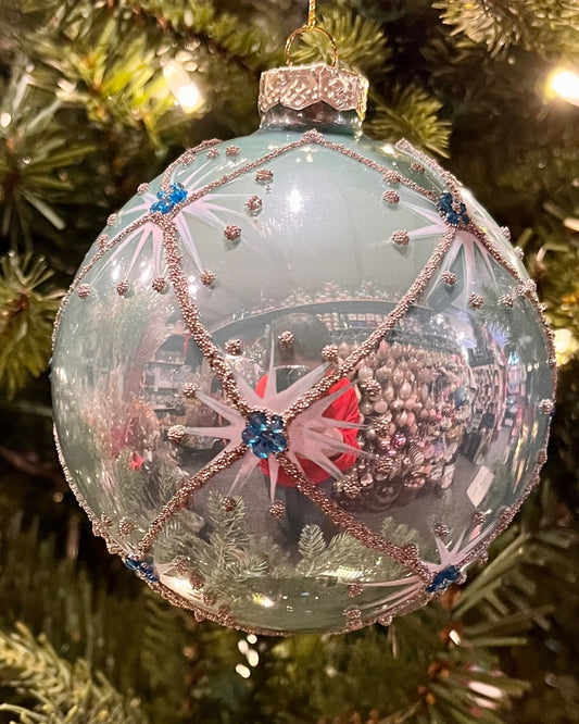TIFFANY BLUE SNOWFLAKE ROUND GLASS ORNAMENT XGMASIO