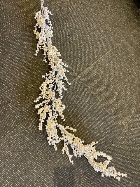 PEARL WHITE BERRY GARLAND XDDPLBG