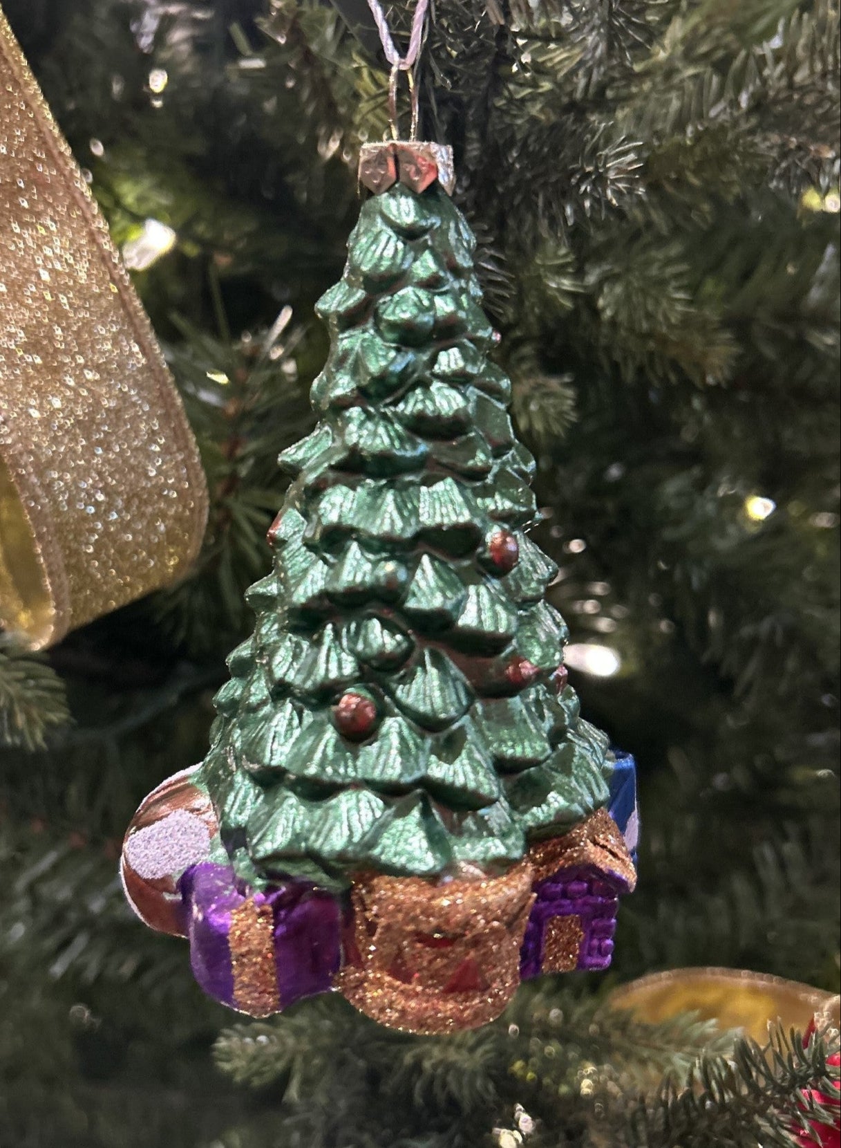 CHRISTMAS TREE GLASS ORNAMENT XM0403