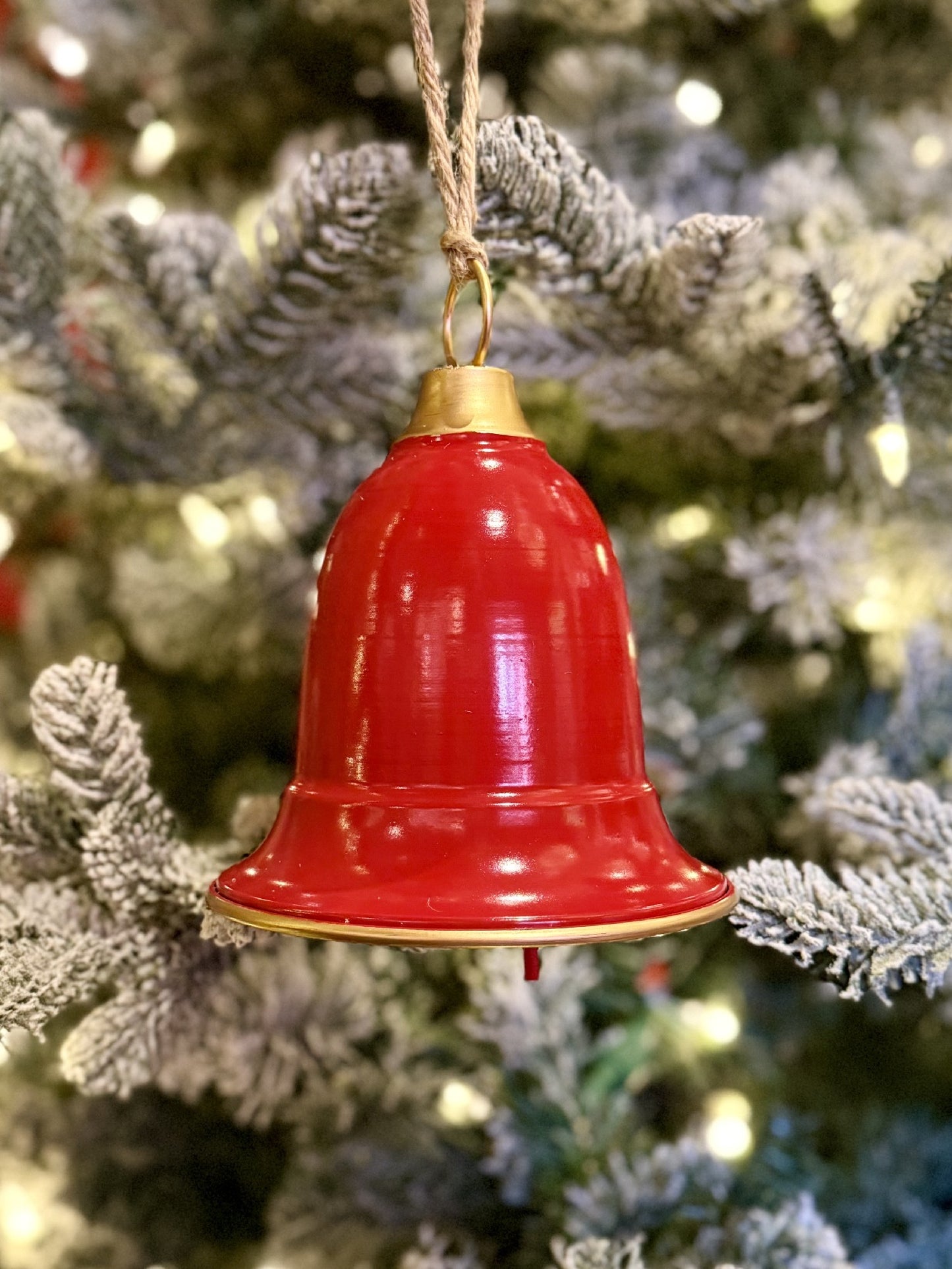 RED WITH GOLD TRIM HANGING BELL 19CM X415047