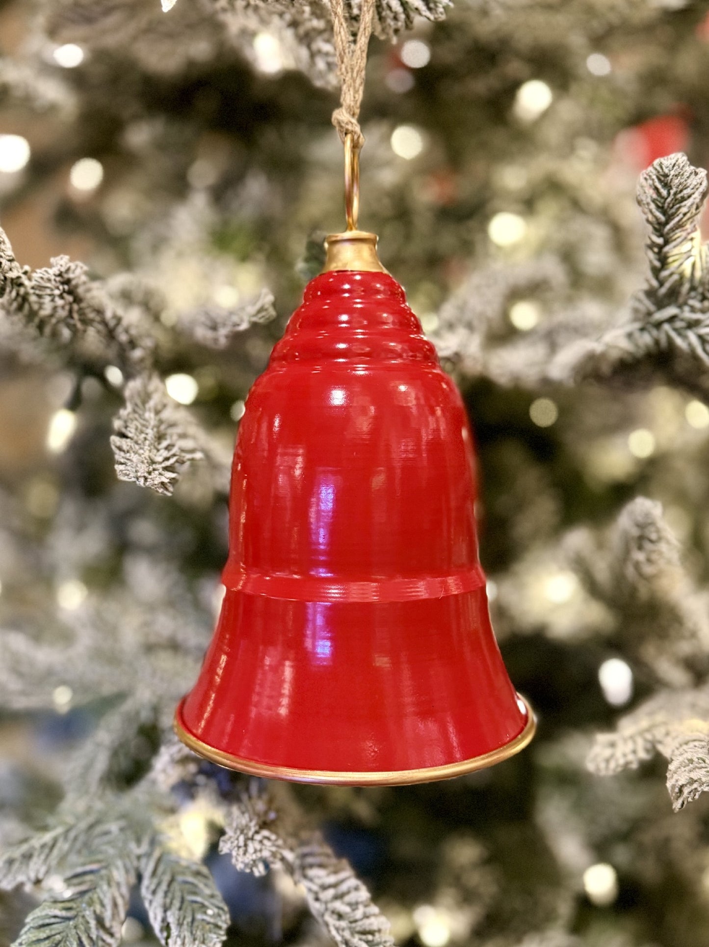 RED WITH GOLD TRIM HANGING BELL 26CM X415108