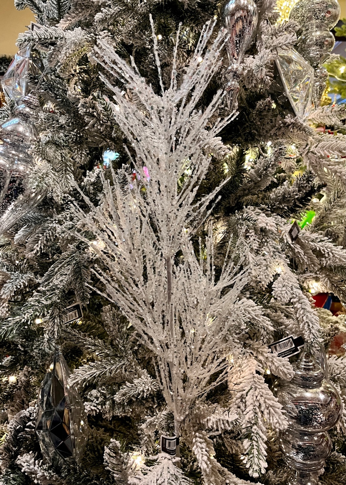 86CM WHITE GLITTER SPRAY PICK X418864