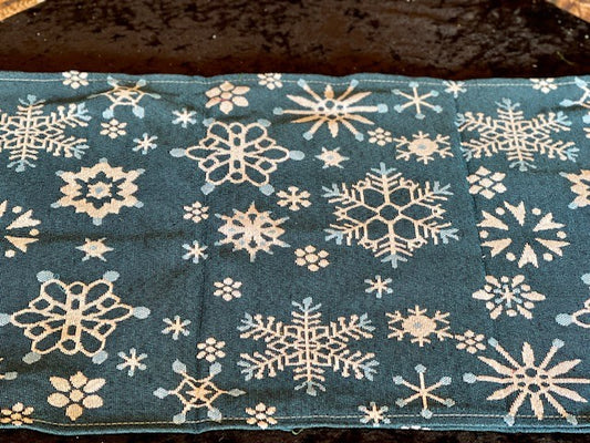 BLUE SNOWFLAKE TABLE RUNNER LD6587-1