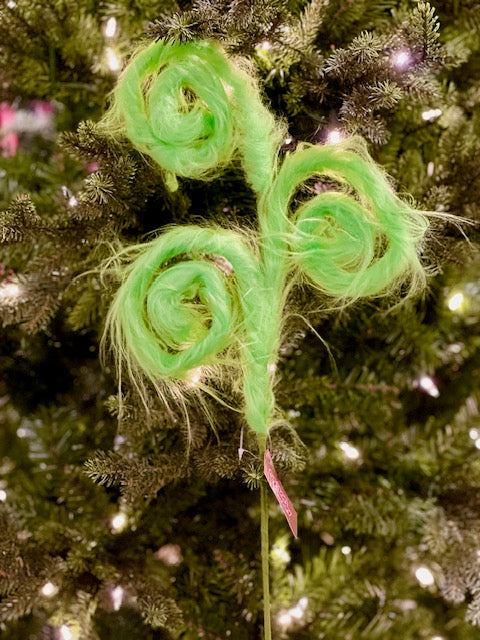 LARGE GREEN FURRY CURLY PICKS XGF09