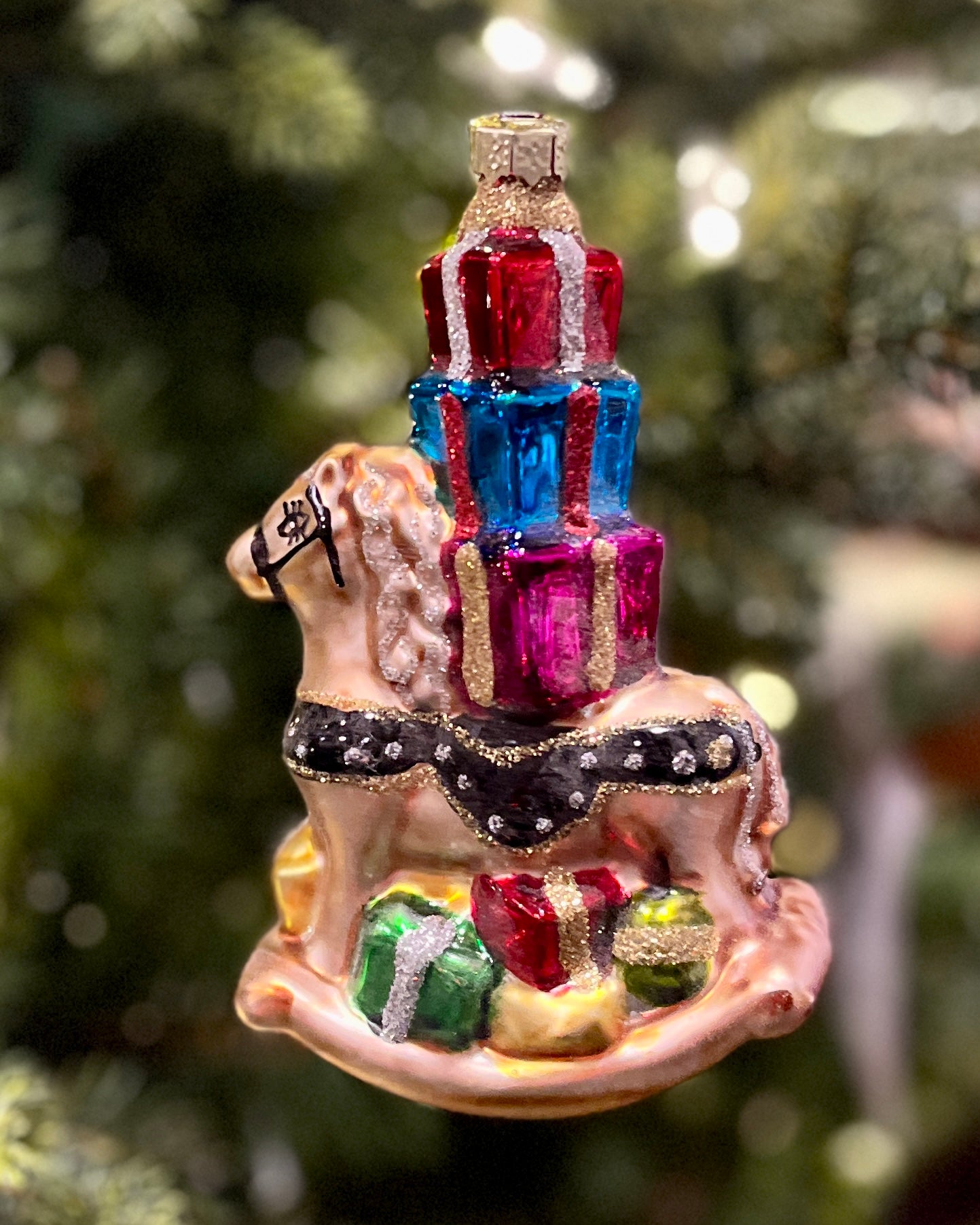 ROCKING HORSE WITH GIFTS GLASS ORNAMENT 4289203