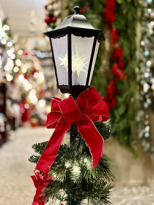 LED LAMP POST WITH PINE GARLAND & POINSETTIAS 4297949